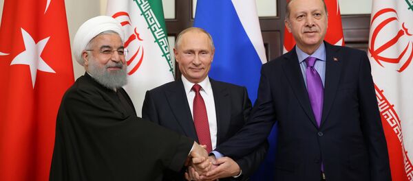 Встреча президента РФ В. Путина с президентом Ирана Х. Рухани и президентом Турции Р. Эрдоганом Встреча президента РФ В. Путина с президентом Ирана Х. Рухани и президентом Турции Р. Эрдоганом - Sputnik Արմենիա