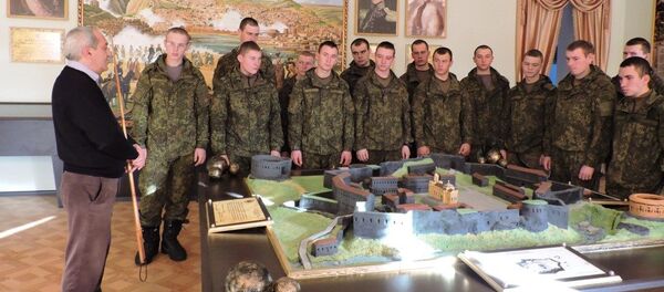 Экскурсия для вновь прибывших в Армению российских военнослужащих - Sputnik Армения