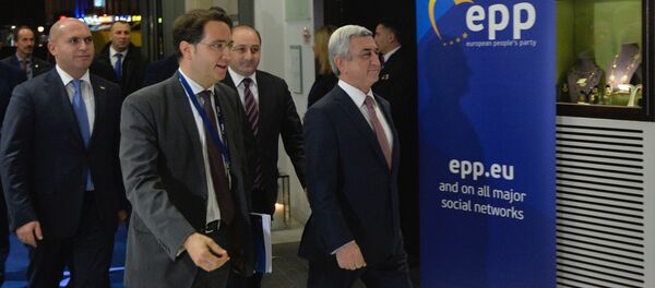 Президент Серж Саргсян в Брюсселе участвует в саммите ЕНП Президент Серж Саргсян в Брюсселе участвует в саммите ЕНП - Sputnik Արմենիա