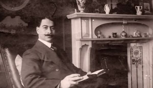 Грант Гюласарян. Отец Дэвида Дикинсона Грант Гюласарян. Отец Дэвида Дикинсона - Sputnik Արմենիա