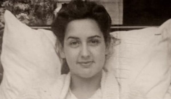 Евгения (Дженни) Гюласарян Евгения (Дженни) Гюласарян - Sputnik Արմենիա