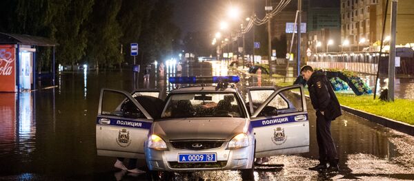 Сотрудники полиции России Сотрудники полиции России - Sputnik Армения