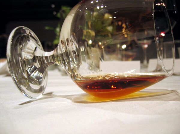 Фирменный армянский или пряный европейский: 5 супер-напитков на зиму - Sputnik Армения