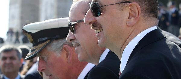 Принц Чарльз, президенты Турции Р.Эрдоган и Азербайджана Г.Алиев на церемонии 100-летия начала битвы при Галлиполи /24 апреля 2015г/. Турция - Sputnik Армения