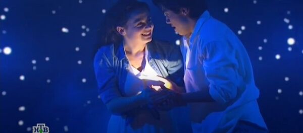 Давид и Астхик во время выступления Ты Супер! Танцы Давид и Астхик во время выступления Ты Супер! Танцы - Sputnik Արմենիա