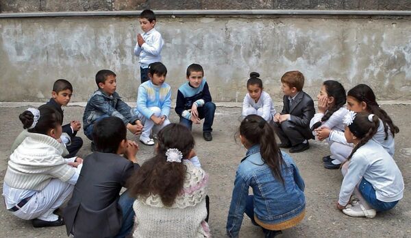 Игра Платочек Игра Платочек - Sputnik Արմենիա