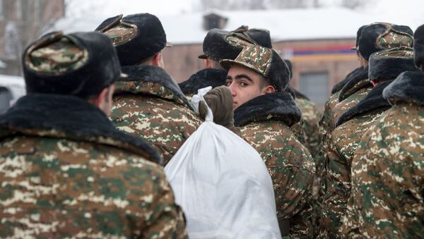 Зимний призыв в армию 2017, Ереван. Республиканский сборный пункт - Sputnik Армения