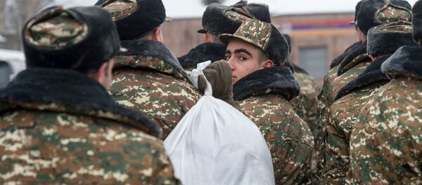 Зимний призыв в армию 2017, Ереван. Республиканский сборный пункт Зимний призыв в армию 2017, Ереван. Республиканский сборный пункт - Sputnik Արմենիա