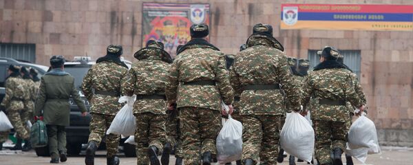 Зимний призыв в армию 2017, Ереван. Республиканский сборный пункт Зимний призыв в армию 2017, Ереван. Республиканский сборный пункт - Sputnik Արմենիա