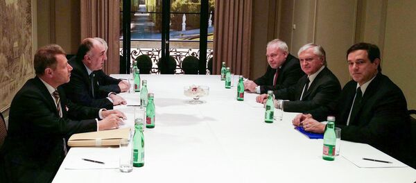 Встреча глав МИД Армении Э.Налбандяна и Азербайджана Э.Мамедъярова /6 декабря 2017г/. Вена, Австрия Встреча глав МИД Армении Э.Налбандяна и Азербайджана Э.Мамедъярова /6 декабря 2017г/. Вена, Австрия - Sputnik Արմենիա