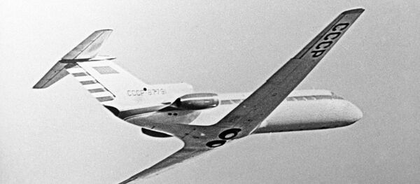 Самолет Як-40 - Sputnik Армения