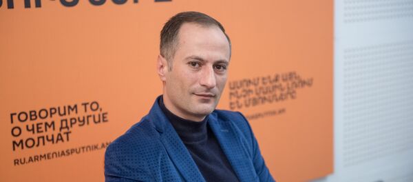 Эмиль Маркосян Эмиль Маркосян - Sputnik Արմենիա