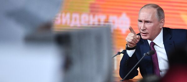 Ежегодная большая пресс-конференция президента РФ Владимира Путина Ежегодная большая пресс-конференция президента РФ Владимира Путина - Sputnik Армения