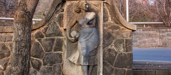 Девушка с кувшином - Sputnik Արմենիա