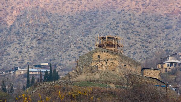 Церковь Сурб Ованес, Мегри, Армения - Sputnik Արմենիա