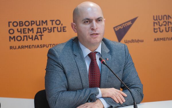 Пресс-конференция Армена Ашотяна - Sputnik Армения