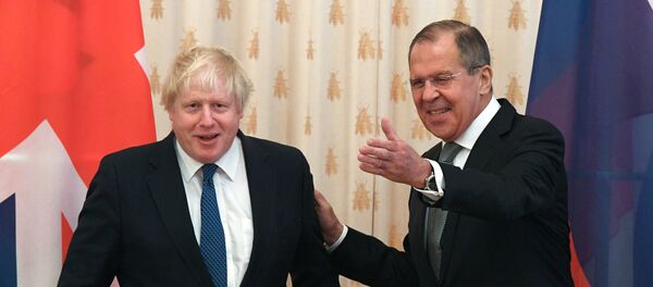 Встреча глав МИД РФ и Великобритании С. Лаврова и Б. Джонсона Встреча глав МИД РФ и Великобритании С. Лаврова и Б. Джонсона - Sputnik Արմենիա