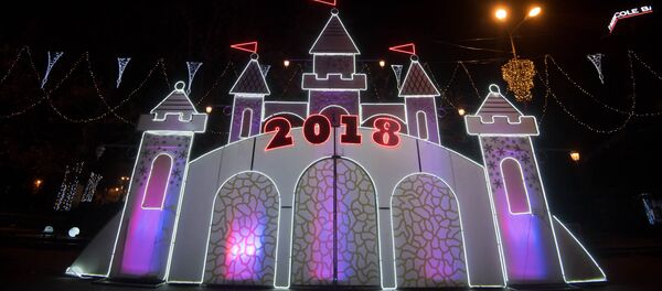 Новогодние декорации Еревана Новогодние декорации Еревана - Sputnik Армения