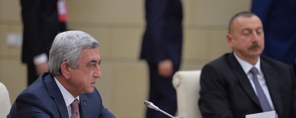 Президенты Серж Саргсян и Ильхам Алиев на неформальной встрече глав государств-участников СНГ (26 декабря 2017). Москва - Sputnik Արմենիա